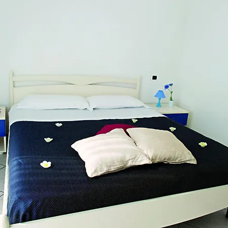 拉吉欧公寓 公寓 *