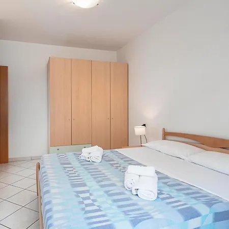 Residenza Raggio شقة ريتشيوني